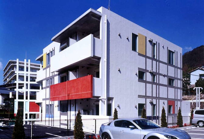 �f�U�C�i�[�Y�}���V����