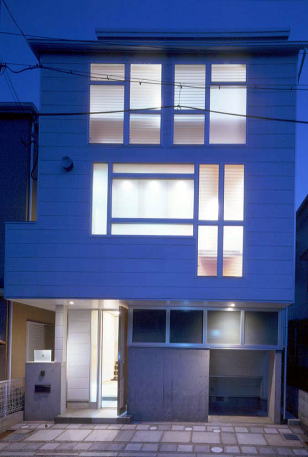 �g�쐙�̉��ϗ��̉�