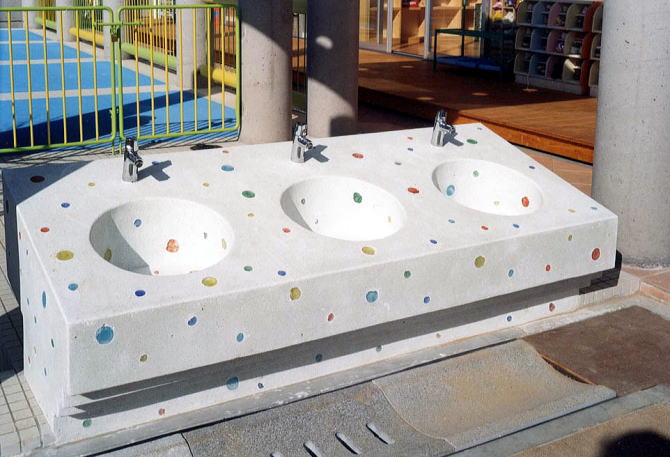 �L���[�g�Ȏ���