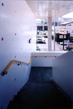 �f�U�C�i�[�Y�}���V����