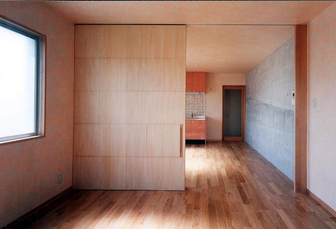 �f�U�C�i�[�Y�}���V����