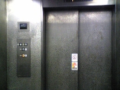 �l���A���G���x�[�^�[