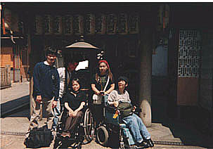 �ʐ^4-1 ������e���j�[�E�r�����E���[���E�΍�ERay