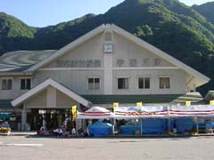 08130002.JPG (14257 �o�C�g)